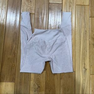 ALO Yoga Alosoft Leggings- Heathered Light Pink